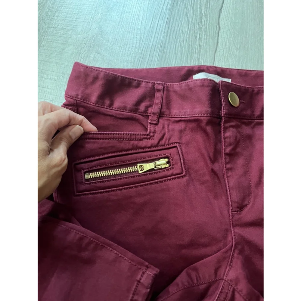 Loft Marisa maroon pants hem zip size 4